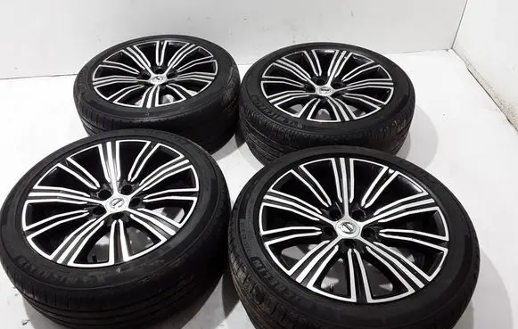 Volvo S60 R18 alloy rim 