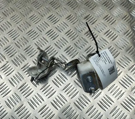 Toyota 4 Runner N180 Rear door hinge set 6876032060 6878035030
