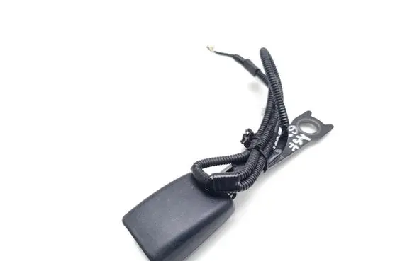 Toyota RAV 4 (XA40) Front seatbelt buckle 18189 B620
