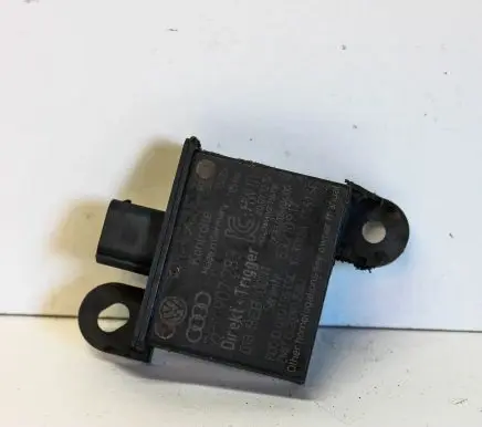 Volkswagen Touareg II Tire pressure control unit 7PP907283