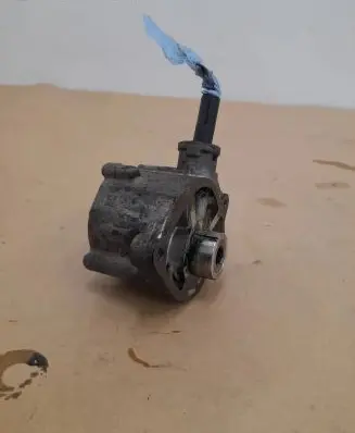 Mercedes-Benz C W205 Vacuum pump AC46000 GD01497