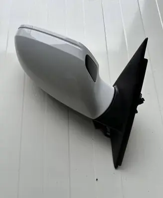 Audi A6 C7 Front door electric wing mirror