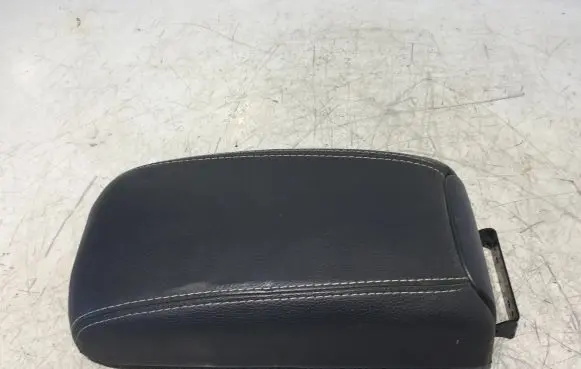 Mitsubishi ASX Armrest