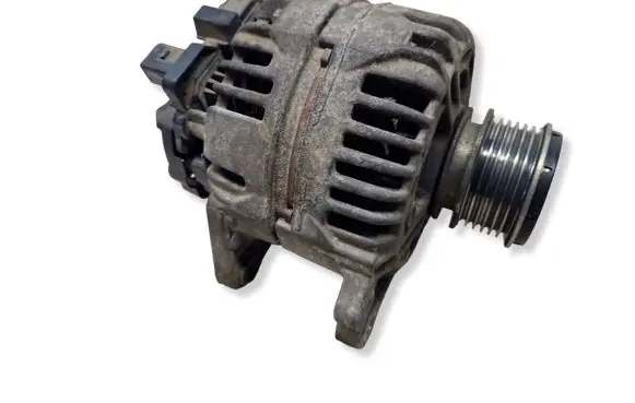 Volkswagen Fox Generator/alternator 045903023