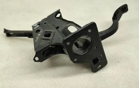 Audi A3 S3 8L Pedal assembly 1J1721111C 1J1721130B