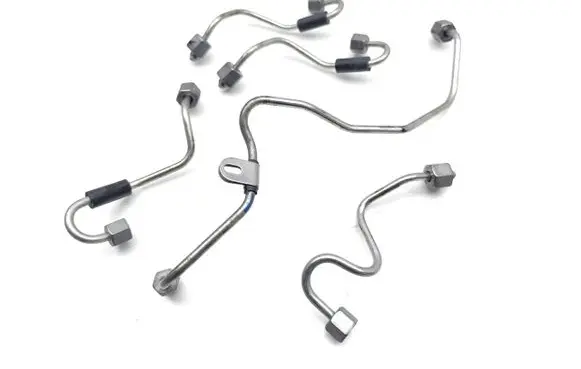Nissan Qashqai Fuel injector supply line/pipe 