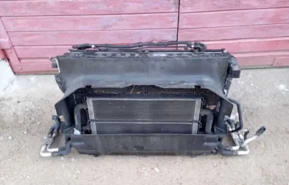 Porsche Cayenne (92A) Radiator set 
