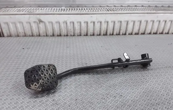 BMW 3 E46 Brake pedal