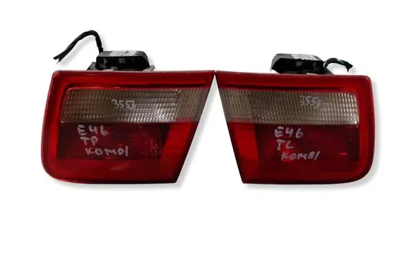 BMW 3 E46 Tailgate rear/tail lights 