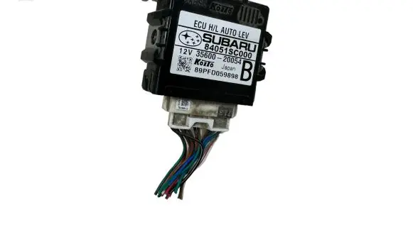 Subaru Forester SH Light module LCM 84051SC000 89PFD059898 3560020054