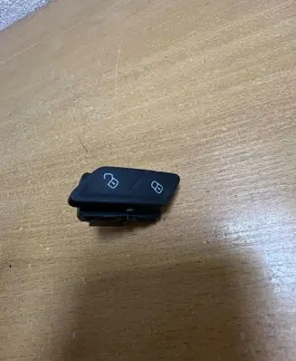 Volkswagen Golf VII Central locking switch button 5G0962126A F5487
