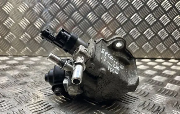 KIA Sportage Fuel injection high pressure pump 0445010598