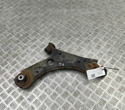 Jeep Renegade Front lower control arm/wishbone 68248000AA