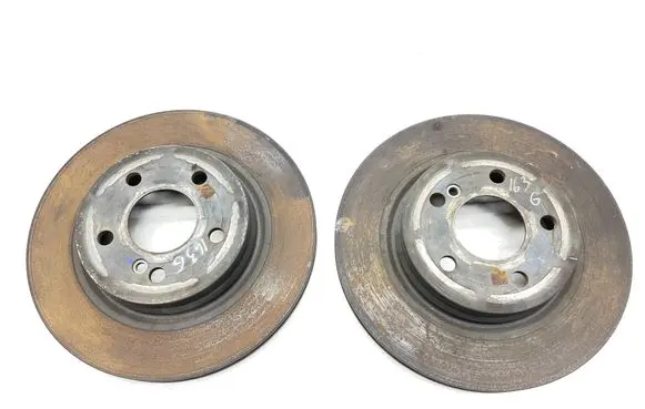 Mercedes-Benz E A207 Rear brake disc A0004231712