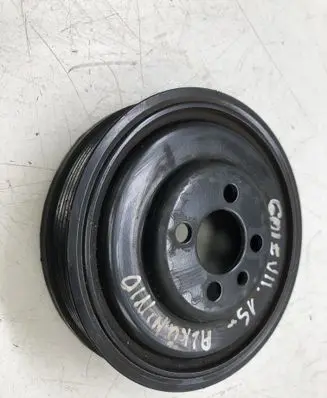 Volkswagen Golf VII Crankshaft pulley 04L105243