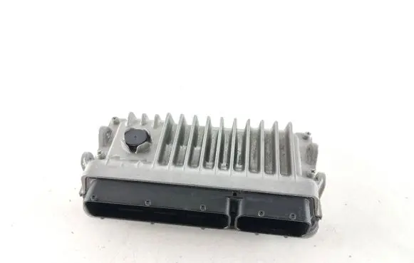 Toyota Auris E180 Engine control unit/module 896610Z750 MB2755003471