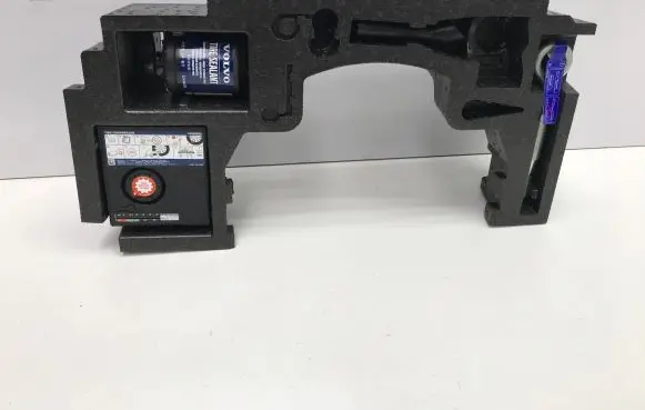 Volvo XC40 Tire air pump compressor 32340878