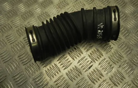 Chrysler Sebring (JS) Air intake hose/pipe 62243