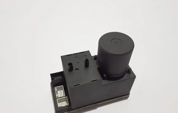 Audi A8 S8 D2 4D Door central lock control unit/module