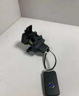 Volvo S60 Ignition lock AH4N15607AE 28227917 3659AV01125