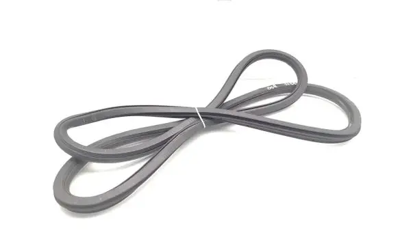 Seat Altea XL Rear door rubber seal (on body) 5P0867367F