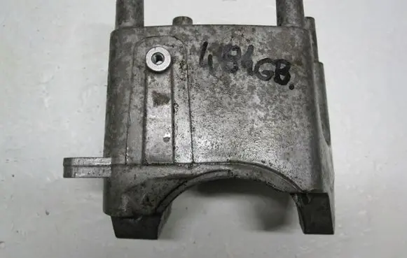 Mercedes-Benz Vito Viano W639 Fuel filter bracket/mount holder A6460780161