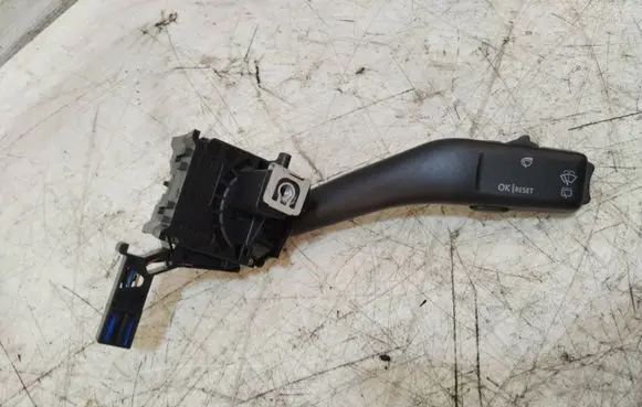 Volkswagen Touran I Wiper control stalk 1K0953519A 01203506 20350661095892