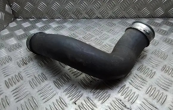 Volkswagen Multivan T5 Intercooler hose/pipe