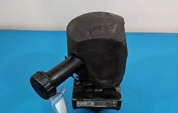 Peugeot 407 Power steering pump 9682527780 IMPRK1585645