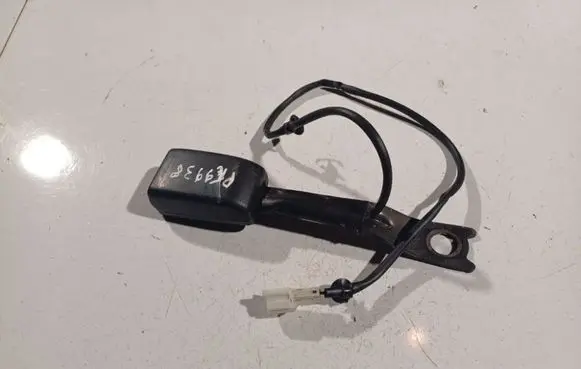 Mitsubishi Grandis Front seatbelt buckle 1018049
