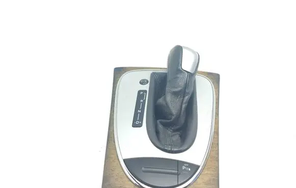 Mercedes-Benz E W211 Gear lever shifter trim leather/knob A2112671210 A2115420426 2118213058