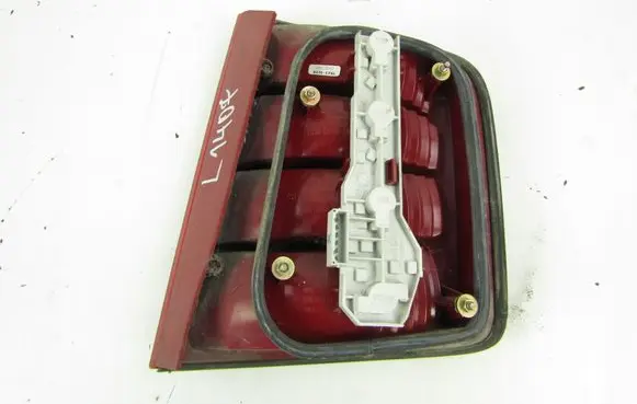 Skoda Fabia Mk1 (6Y) Tail light part 