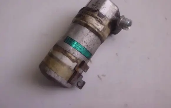 Audi A6 S6 C4 4A Air conditioning (A/C) air dryer 