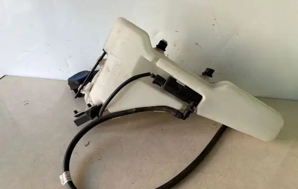 Porsche 911 991 Windshield washer fluid reservoir/tank 99152870300 99152870100