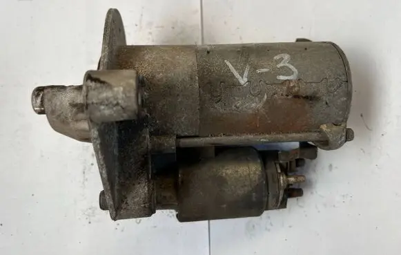 Volvo V50 Starter motor 30795406