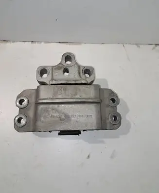Skoda Superb B6 (3T) Engine mount bracket 1K0199555T