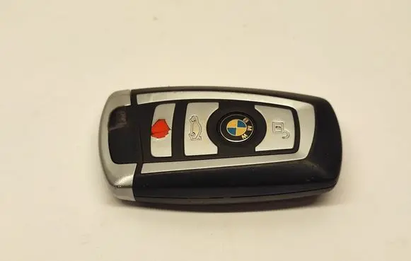BMW 7 F01 F02 F03 F04 Ignition key/card 9266846 926684602