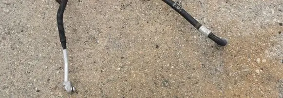 Air conditioning (A/C) pipe/hose