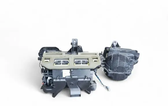 Dodge Charger Interior heater climate box assembly P68334968AA 68334968AA