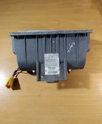Chrysler Voyager Passenger airbag P04680888AE