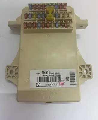 KIA Ceed Fuse module 919501H510 919501H500