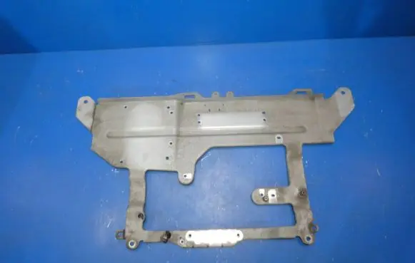 Volvo XC90 Hybrid/electric vehicle battery bracket 32223881