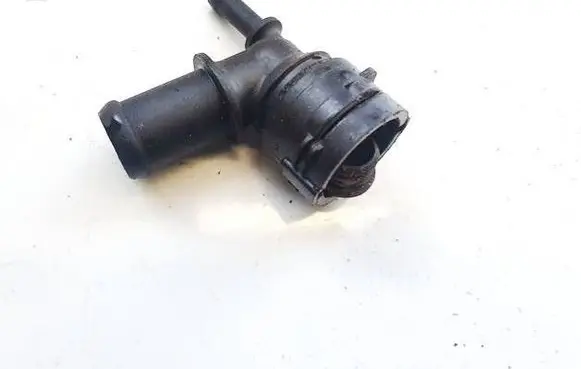 Volkswagen Jetta V Engine coolant pipe/hose 1C0122291A