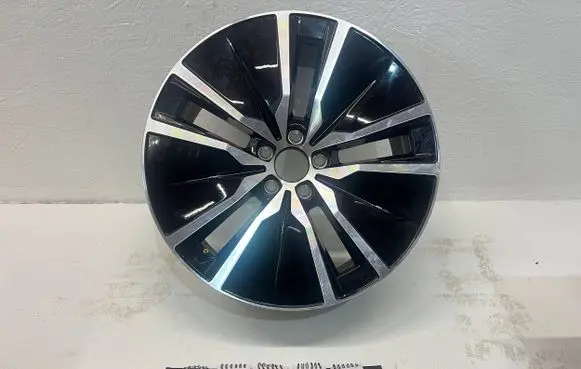 Volvo XC90 R19 alloy rim 31680216