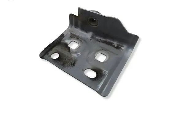 Mercedes-Benz GLB x247 Fender mounting bracket A2476205800