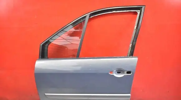 Renault Scenic II - Grand scenic II Front door