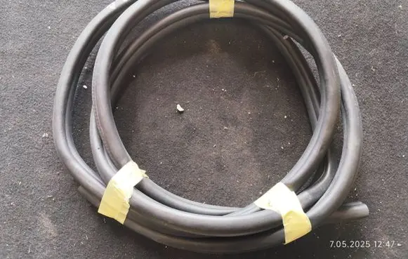 Opel Antara Rear door rubber seal (on body) 