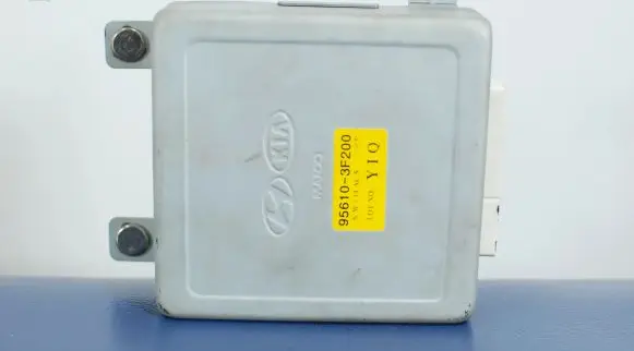 KIA Opirus Other control units/modules 95610-3F200