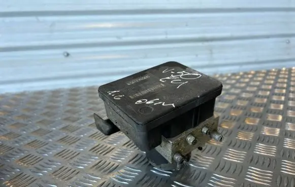 Volvo V50 ABS Pump 30742665AA 00001251F0 10096004253