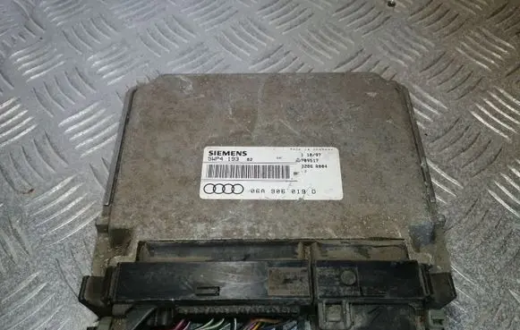 Audi A3 S3 8L Engine control unit/module 06A906019D